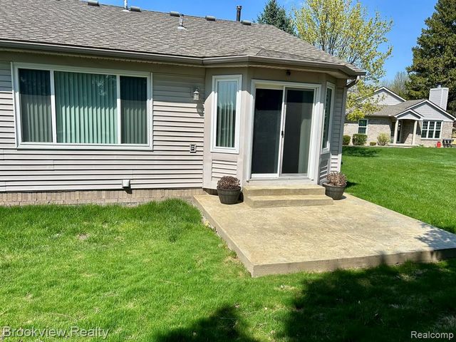 41537 Greenspire Drive, Clinton Township, MI 48038