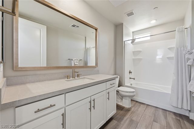 4238 Swift Street, Las Vegas, NV 89135