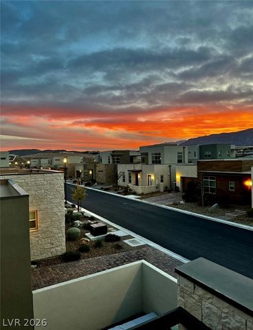 4238 Swift Street, Las Vegas, NV 89135