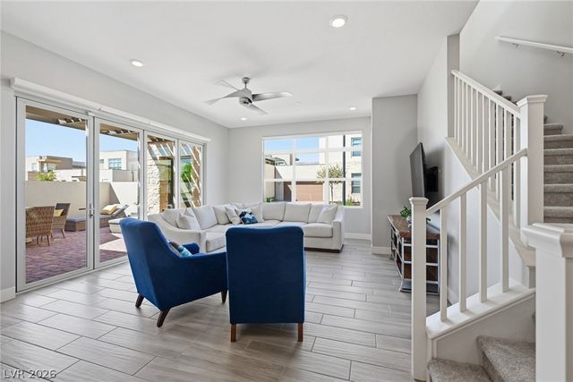 4238 Swift Street, Las Vegas, NV 89135