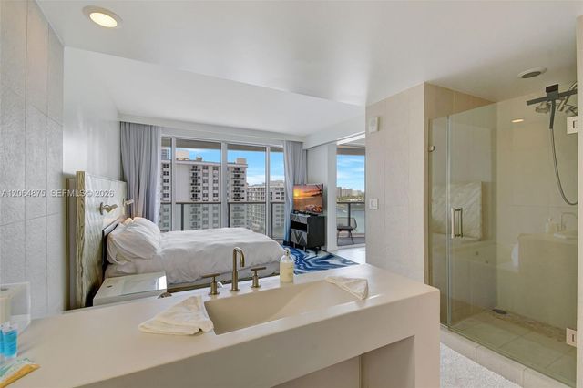 3101 Bayshore Dr 1003, Fort Lauderdale, FL 33304