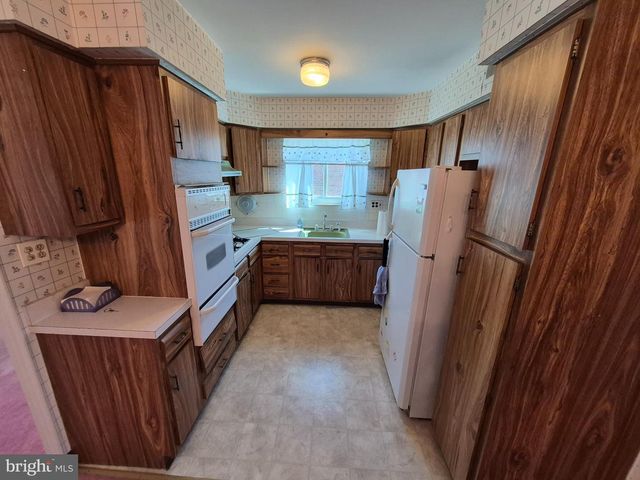 816 ST VINCENT ST, Philadelphia, PA 19111