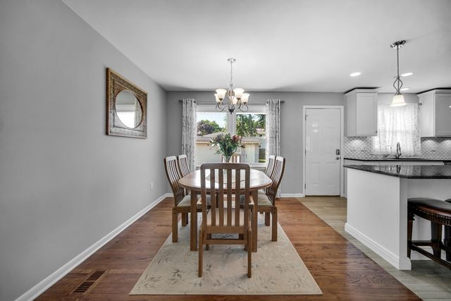 250 Lawndale Drive, Munster, IN 46321