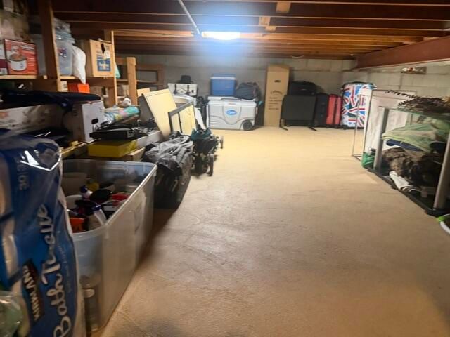 250 Lawndale Drive, Munster, IN 46321