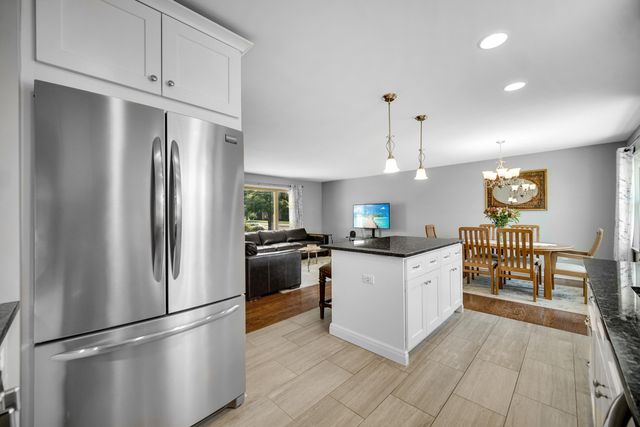 250 Lawndale Drive, Munster, IN 46321