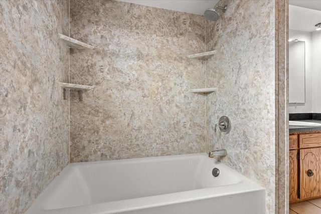 11693 Sherman ROAD, Cedarburg, WI 53012