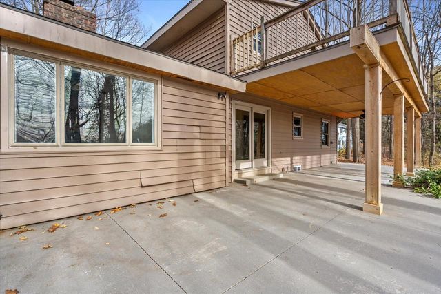 11693 Sherman ROAD, Cedarburg, WI 53012