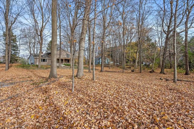 11693 Sherman ROAD, Cedarburg, WI 53012