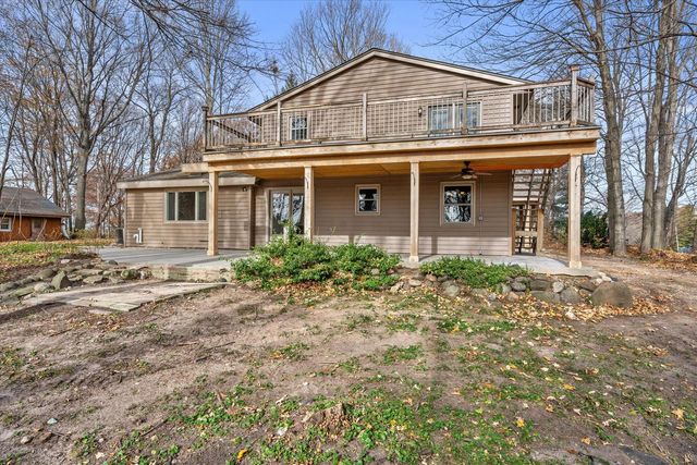 11693 Sherman ROAD, Cedarburg, WI 53012