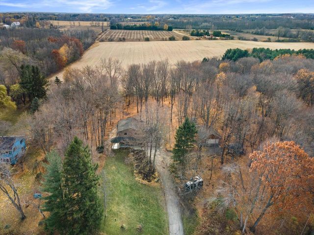 11693 Sherman ROAD, Cedarburg, WI 53012