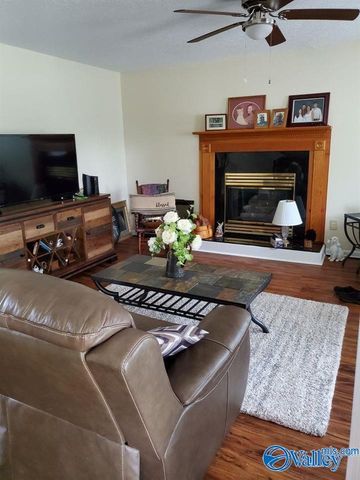402 Crutcher Circle, Athens, AL 35611