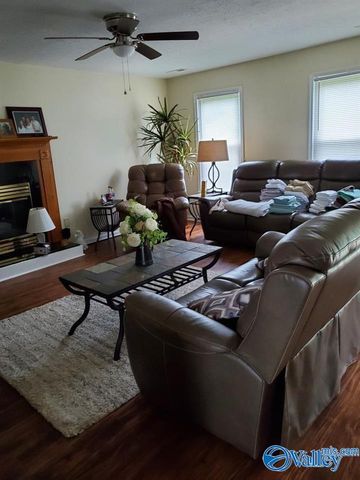 402 Crutcher Circle, Athens, AL 35611