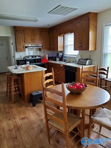 402 Crutcher Circle, Athens, AL 35611