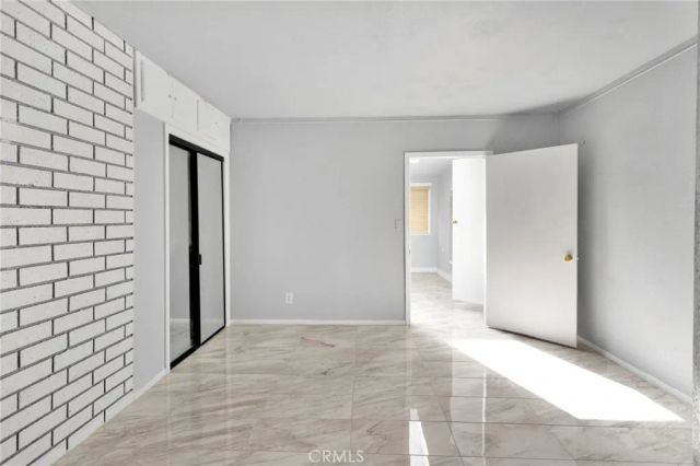 21008 South Road, Apple Valley, CA 92307