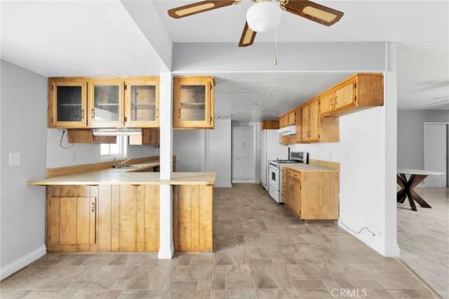 21008 South Road, Apple Valley, CA 92307