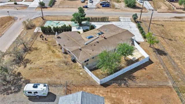 21008 South Road, Apple Valley, CA 92307