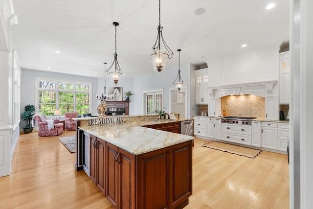 134 Fairchild Drive, Reading, MA 01867