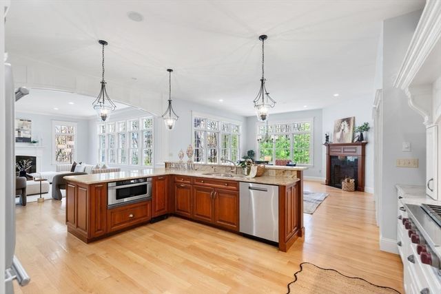 134 Fairchild Drive, Reading, MA 01867