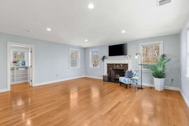 134 Fairchild Drive, Reading, MA 01867