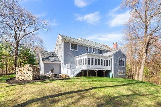 134 Fairchild Drive, Reading, MA 01867