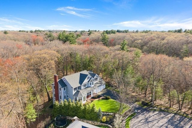 134 Fairchild Drive, Reading, MA 01867