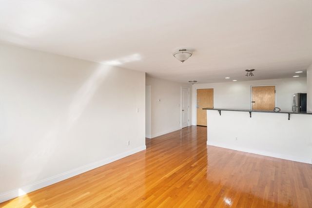 44 Lafayette Ave. 308, Chelsea, MA 02150
