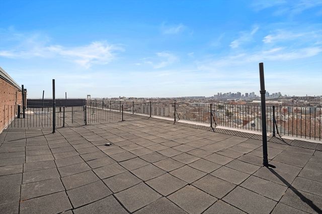 44 Lafayette Ave. 308, Chelsea, MA 02150