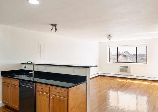 44 Lafayette Ave. 308, Chelsea, MA 02150