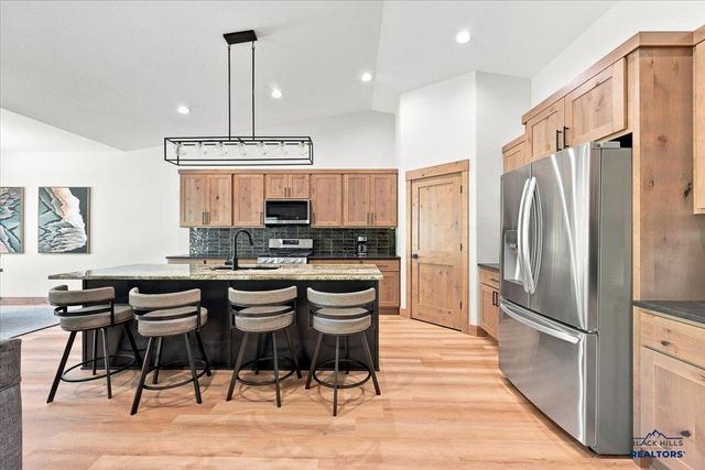 11265 WESTWIND CT, Lead, SD 57754
