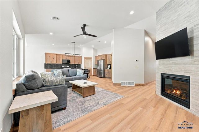 11265 WESTWIND CT, Lead, SD 57754