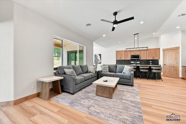 11265 WESTWIND CT, Lead, SD 57754