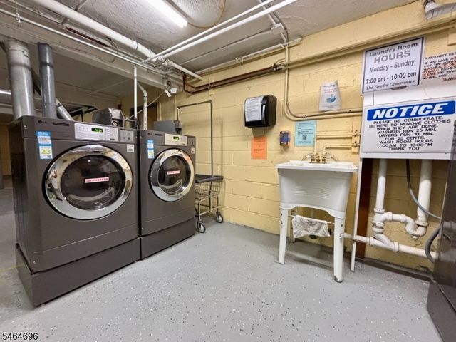 605 Grove St E10, Clifton City, NJ 07013