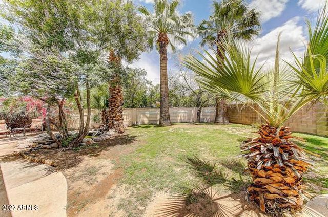 137 E FREMONT Drive, Tempe, AZ 85282