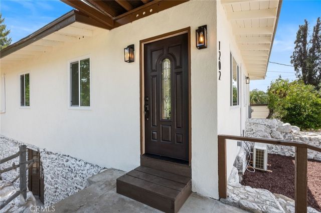 1202 Amethyst Street, Mentone, CA 92359