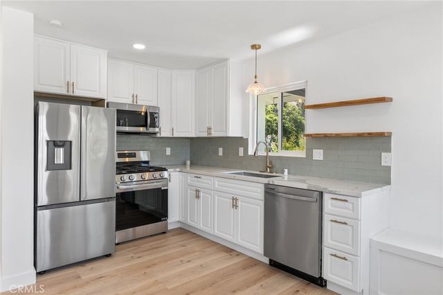 1202 Amethyst Street, Mentone, CA 92359