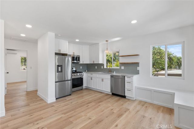 1202 Amethyst Street, Mentone, CA 92359
