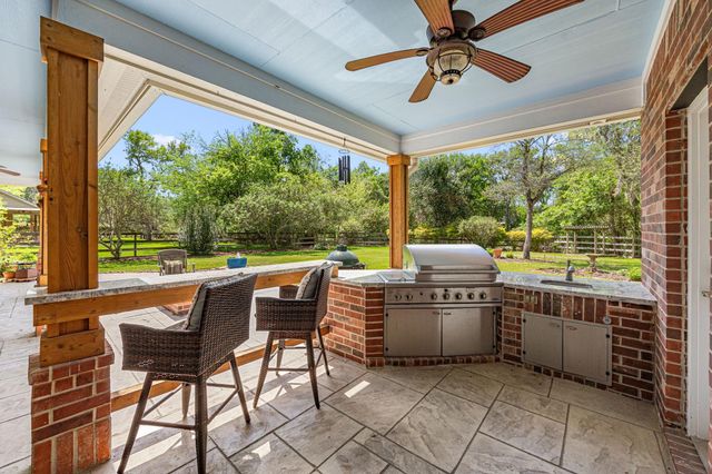 3010 Wellspring Lake Drive, Fulshear, TX 77441