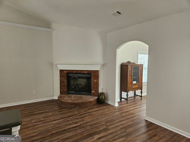 360 Crossroads Drive, Social Circle, GA 30025