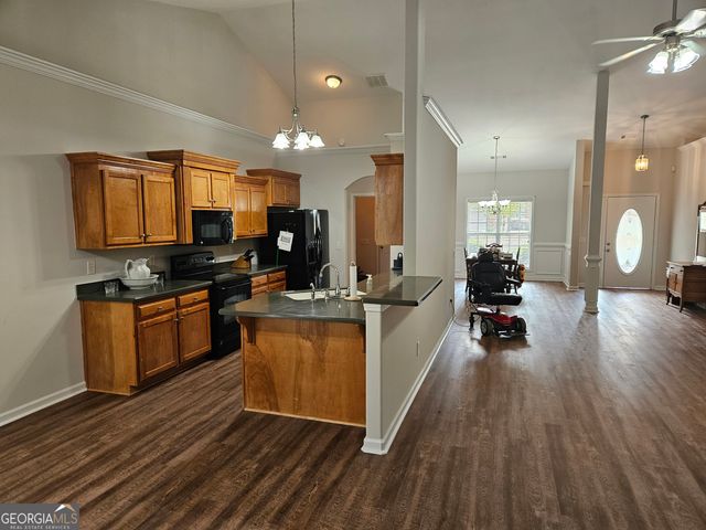 360 Crossroads Drive, Social Circle, GA 30025
