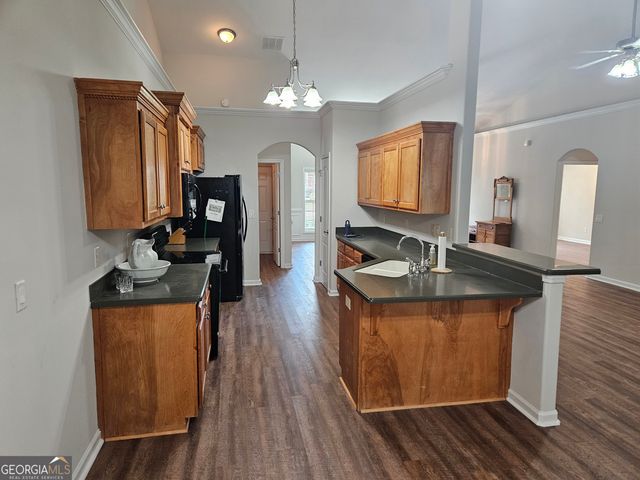 360 Crossroads Drive, Social Circle, GA 30025