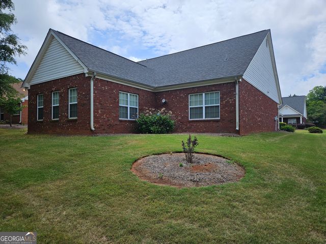 360 Crossroads Drive, Social Circle, GA 30025