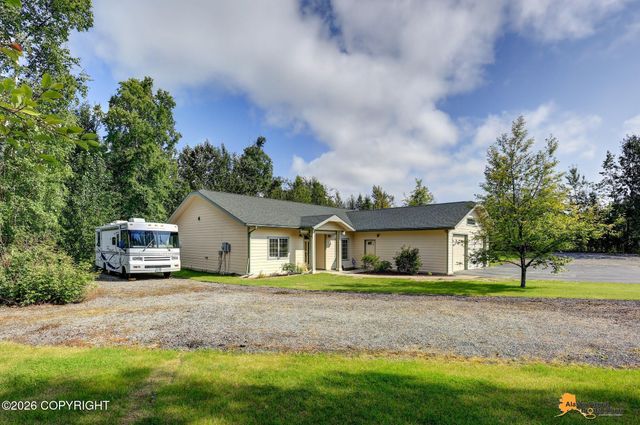 2491 W Stonebridge Drive, Wasilla, AK 99654