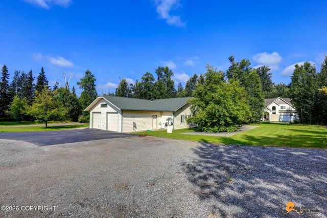 2491 W Stonebridge Drive, Wasilla, AK 99654
