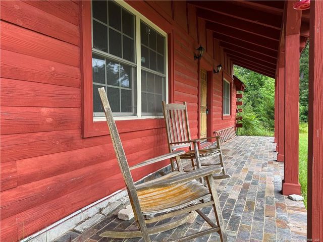 1097 Galatia Church Road, Raeford, NC 28376