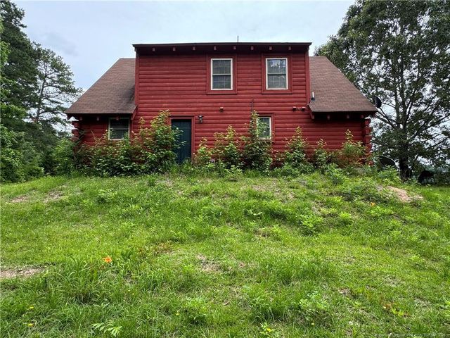 1097 Galatia Church Road, Raeford, NC 28376