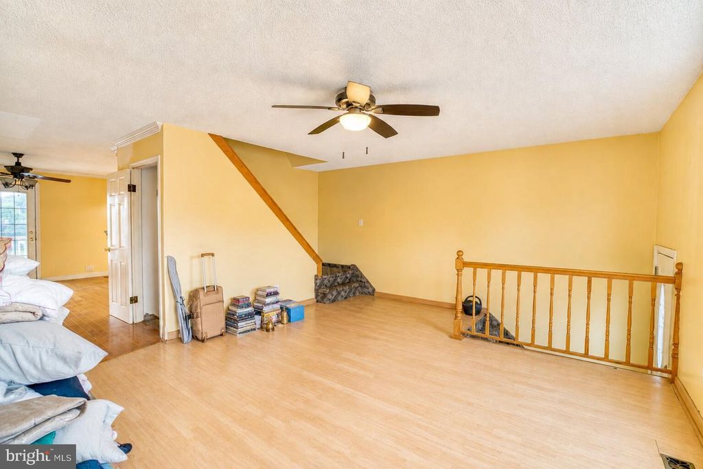 4241 CHALFONT PL, Philadelphia, PA 19154 — photo 4