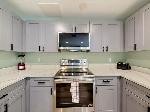 135 ROBIN ROAD, Davenport, FL 33896