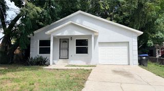 11 E ELLA J GILMORE STREET, Apopka, FL 32703