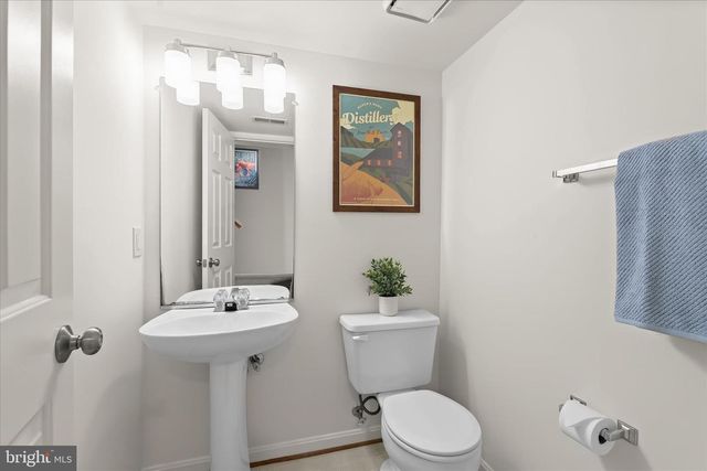 17 LANHILL COURT, Baltimore, MD 21227