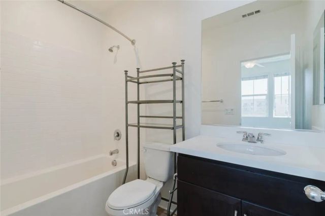 2735 Meyer Lane, Pomona, CA 91767